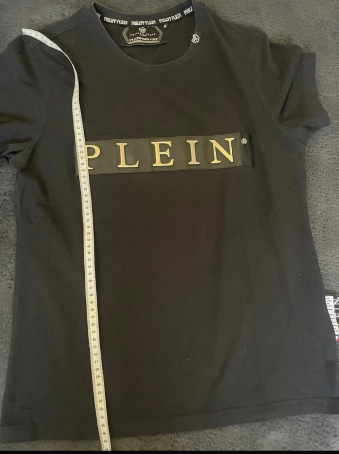 Svart Philipp Plein t-shirt med guldtryck - 2