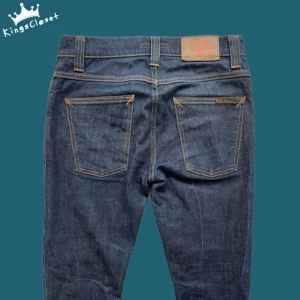 *Dry* Nudie Grim Tim - Säljer dessa sjukt snygga Grim Tims som kommer få en oerhört snygg tvätt med tiden!🌤️🍁| Passar också W28 | Hör gärna av dig!✌🏻👑