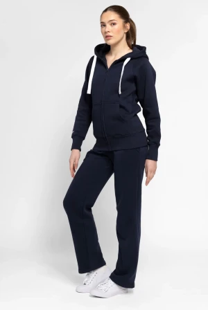 Russemerch hoodie - Säljer den här russemerch i storlek M. Skriv gärna innan ni köper. Den är inte lika len på insidan än vad den var från början men jag antar att man fattar det. Nypris 750kr.