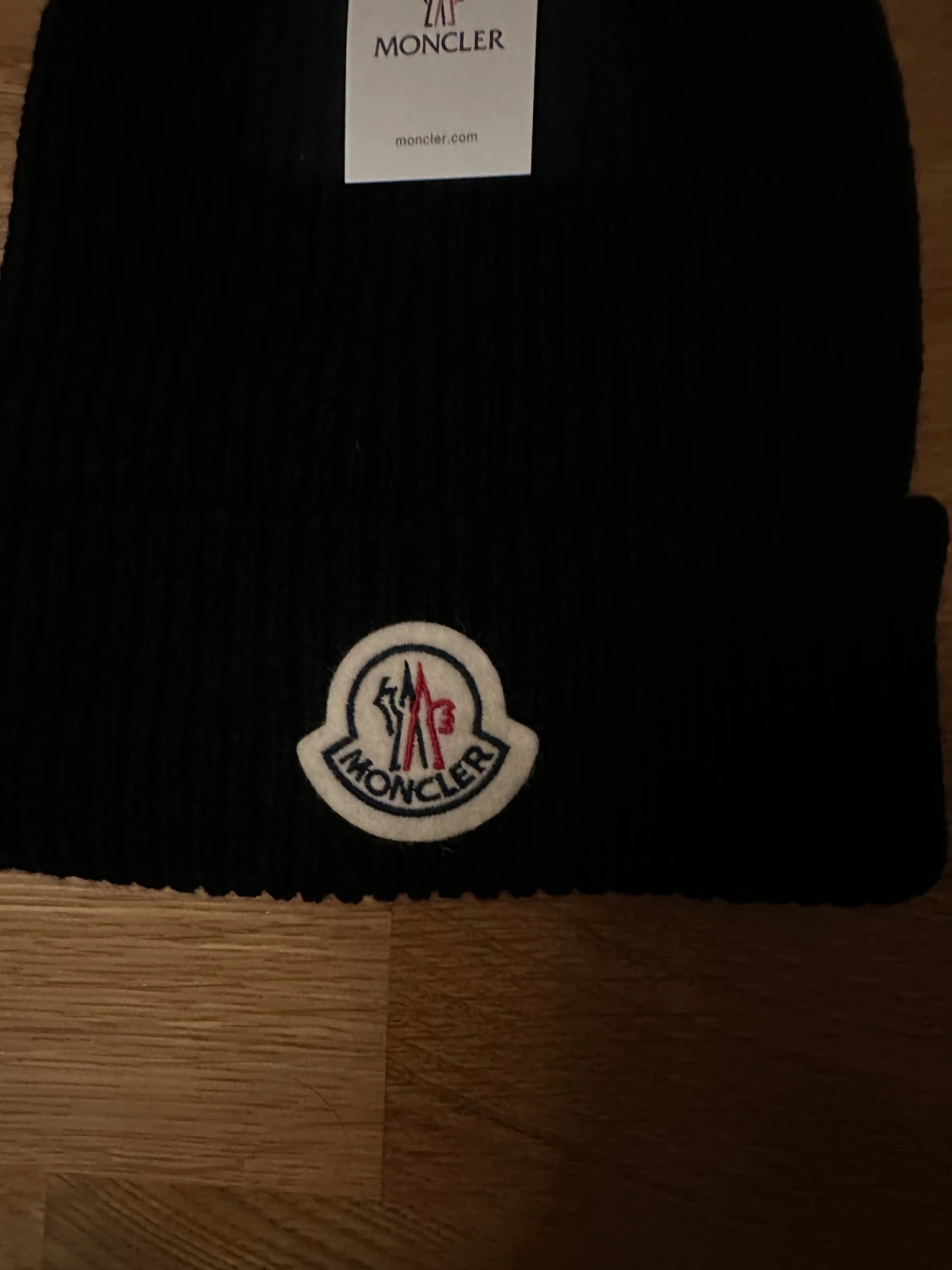 Svart Moncler mössa - 2