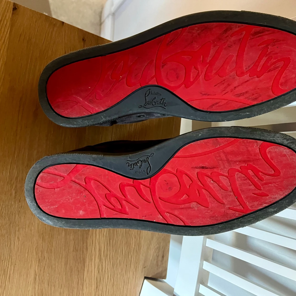 Christian Louboutin grå sneakers - 1