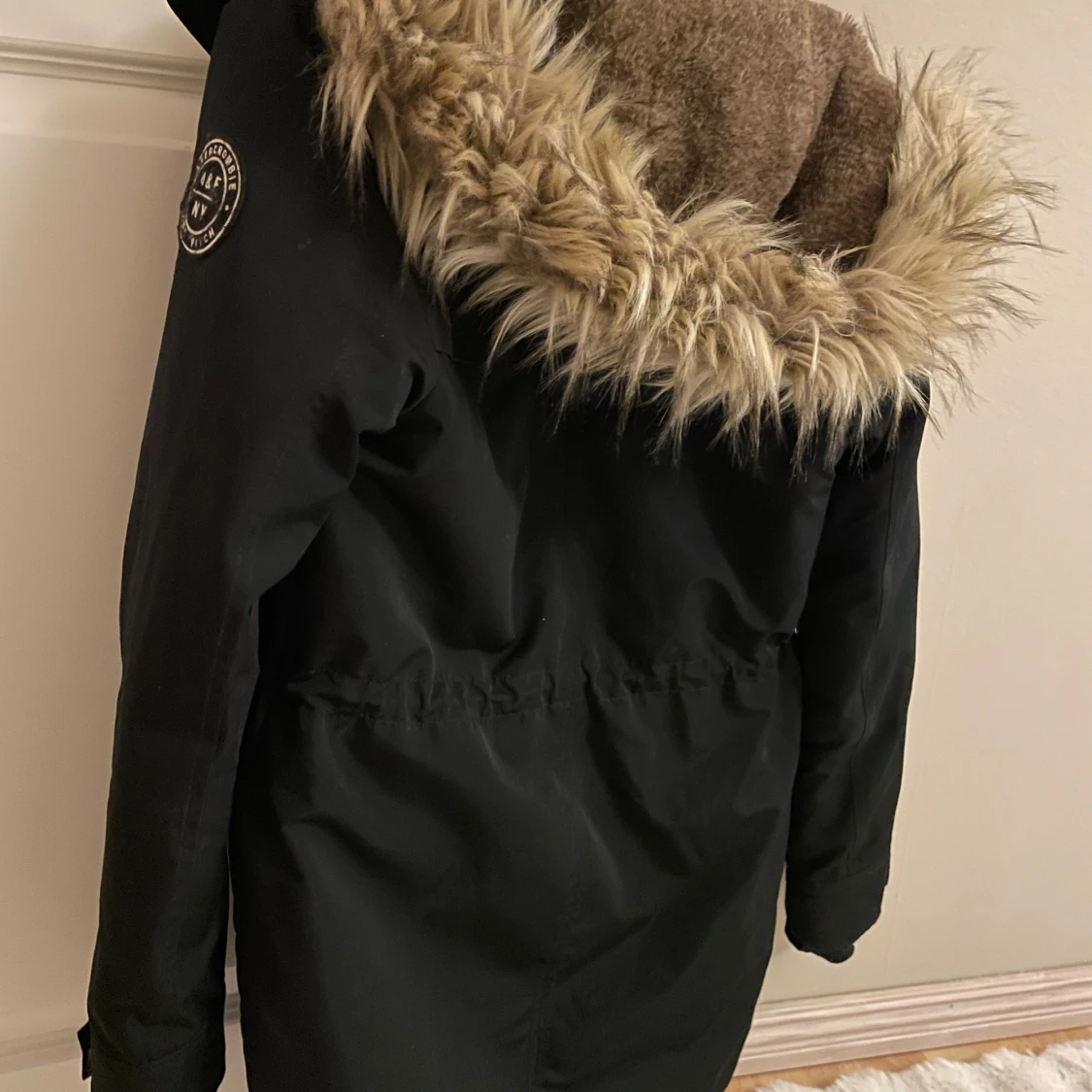 Svart vinterjacka Abercrombie & Fitch - 1