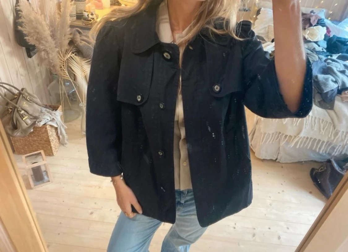 Trekvartsärmad kappa