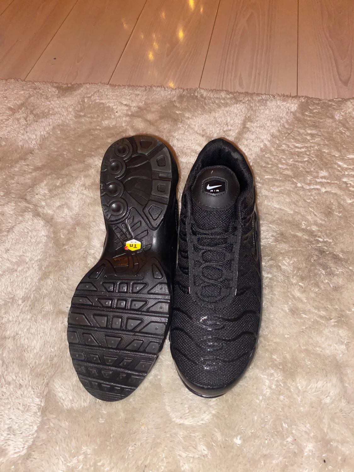 Nike Air Max Plus svarta sneakers - 2