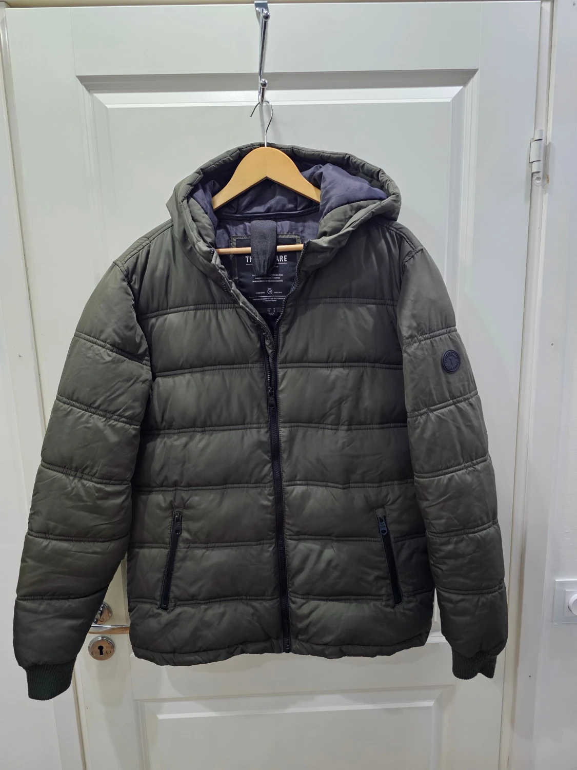 Grön pufferjacka från Threadbare - 3