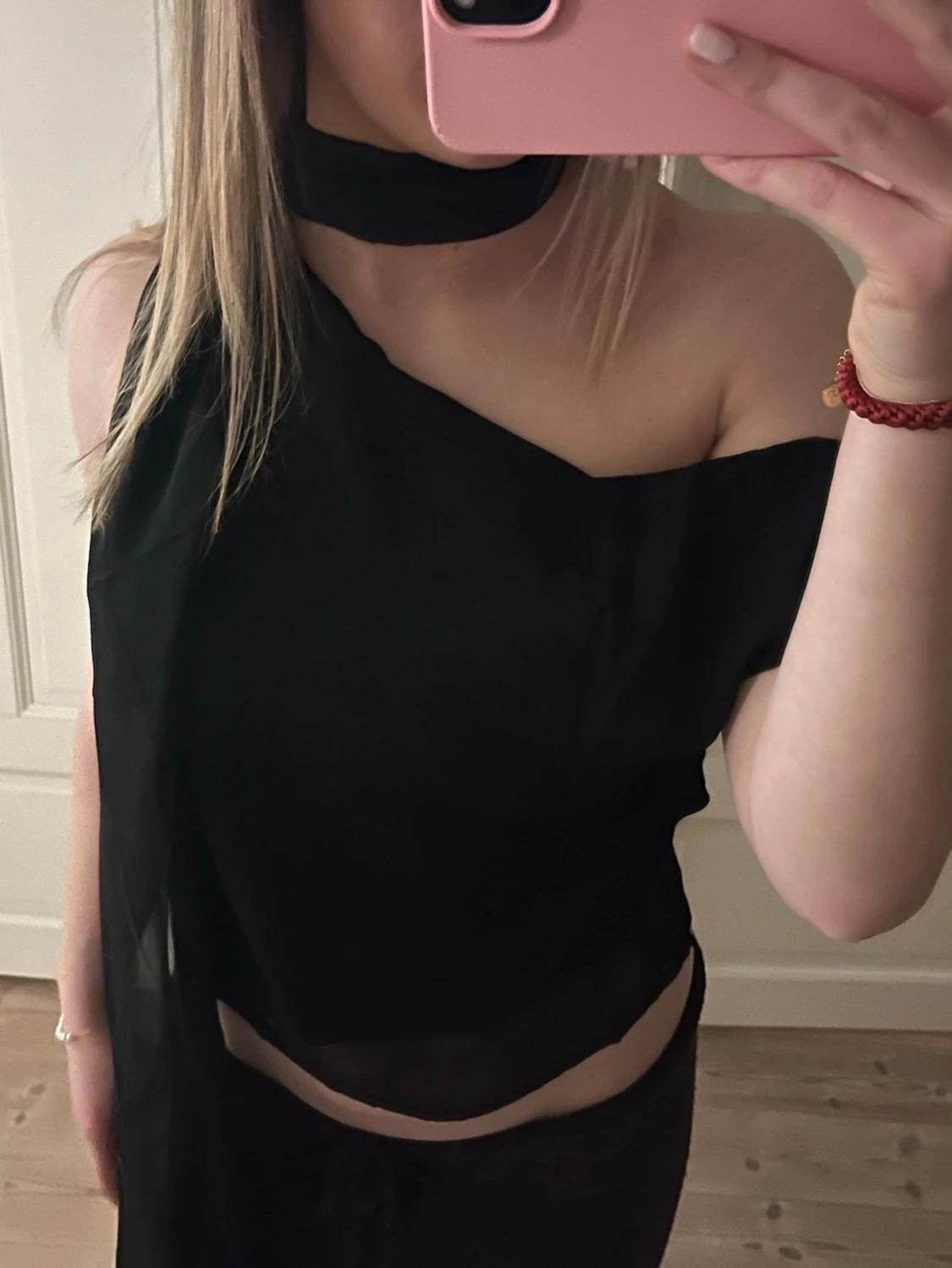 Svart omlott one shoulder topp - 2