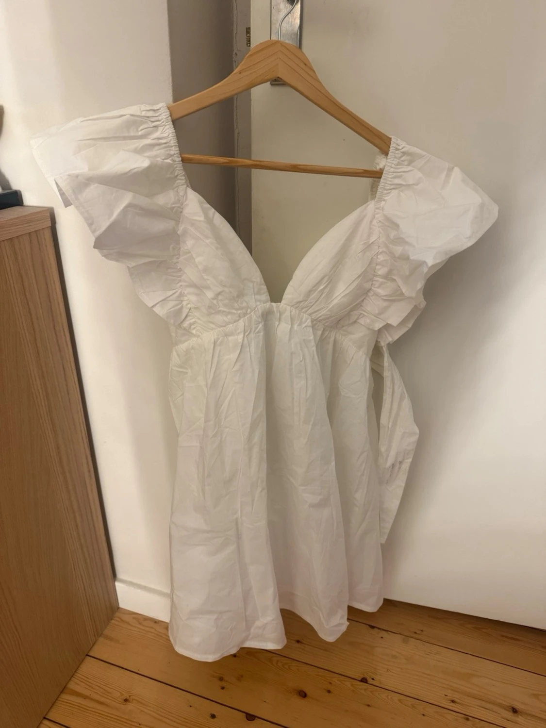 Vit kortklänning från Hello Molly - 1