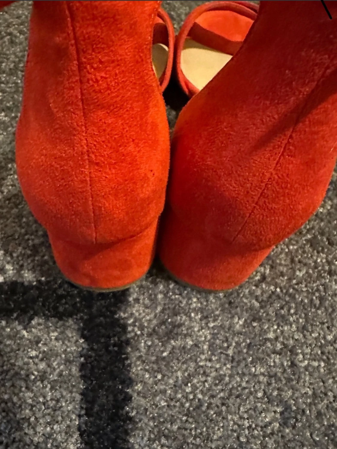 Röda sandaler med klack från Tamaris stl 40 - 3