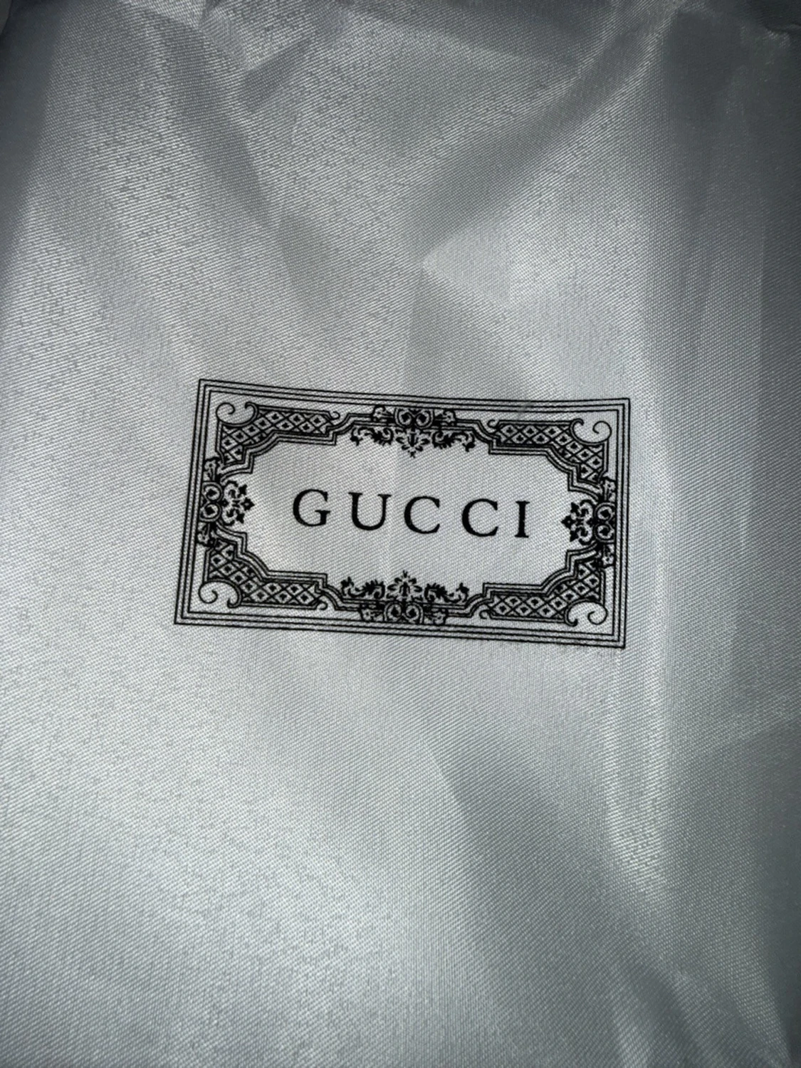 Gucci beige monogram axelväska - 2