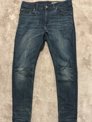 Tiger of sweden jeans - Feta tiger of Sweden jeans i storlek 31/30. Jeansen är i bra skick och är slim. 