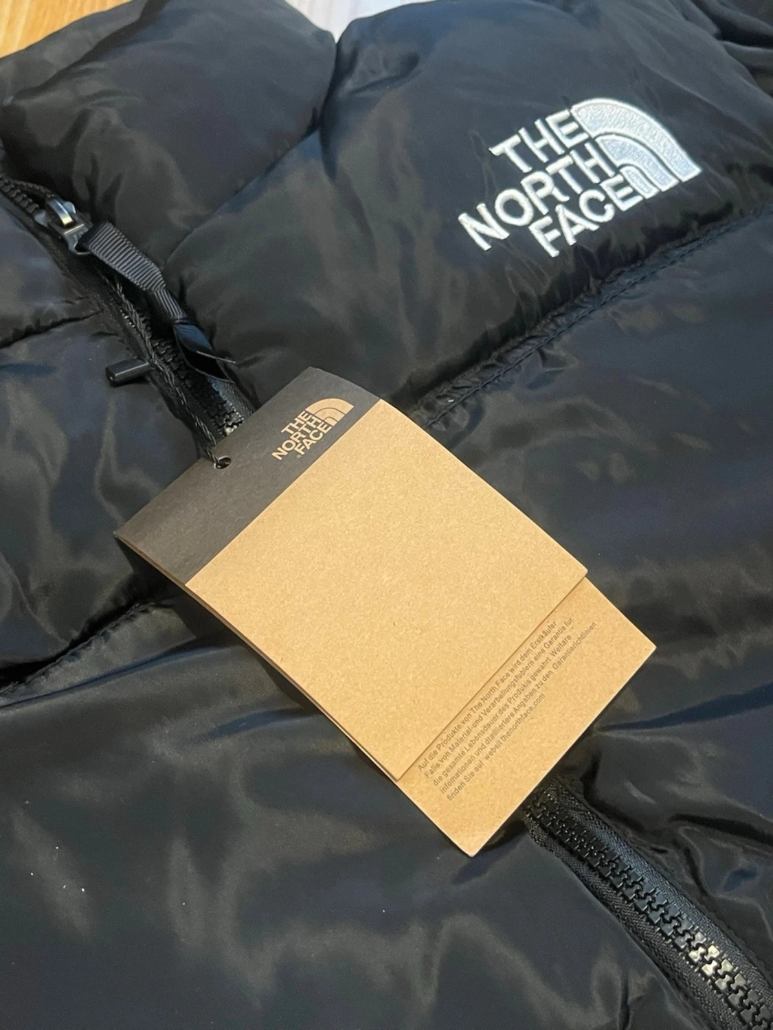 Svart pufferjacka - 2