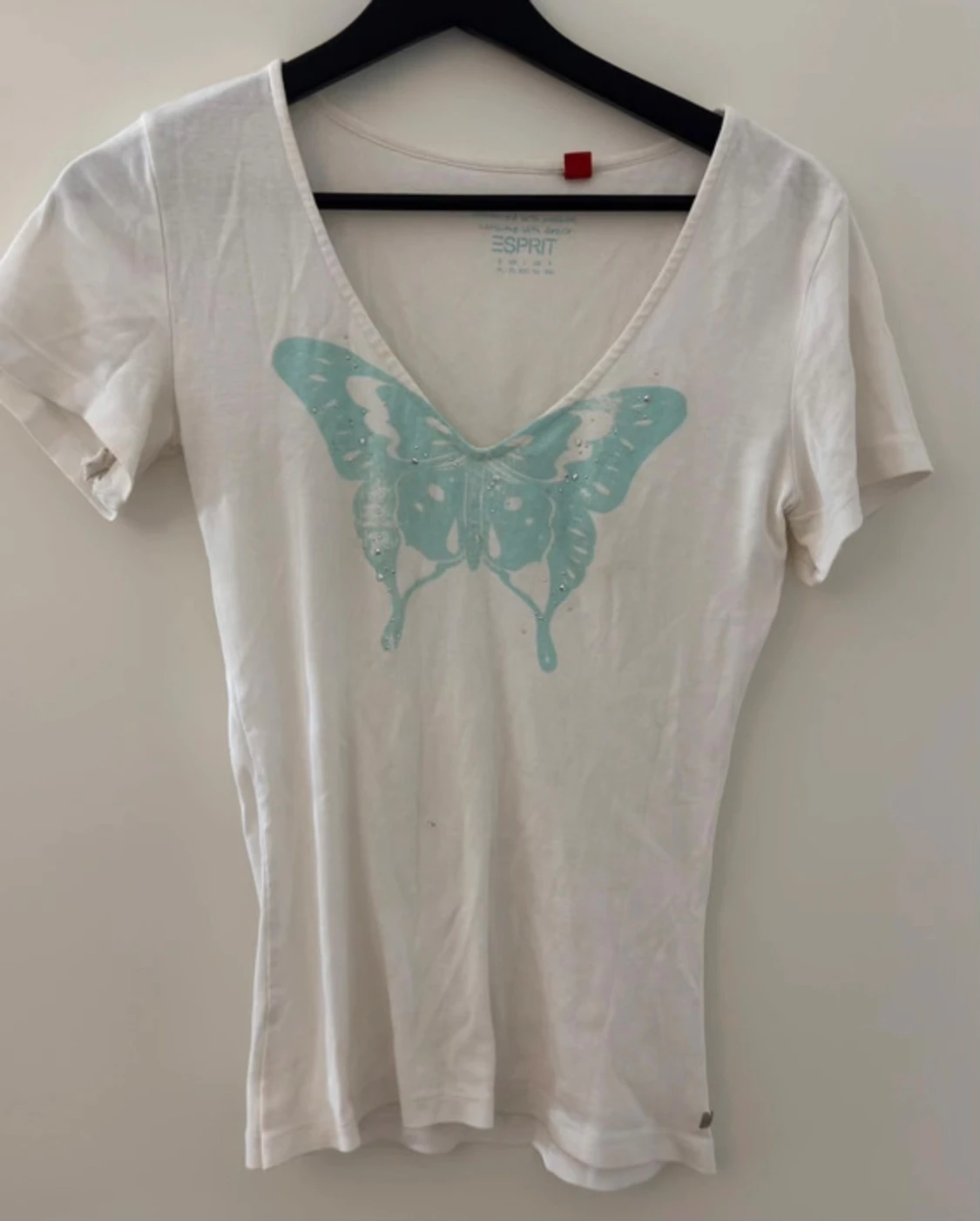 Vit t-shirt med fjäril från Esprit