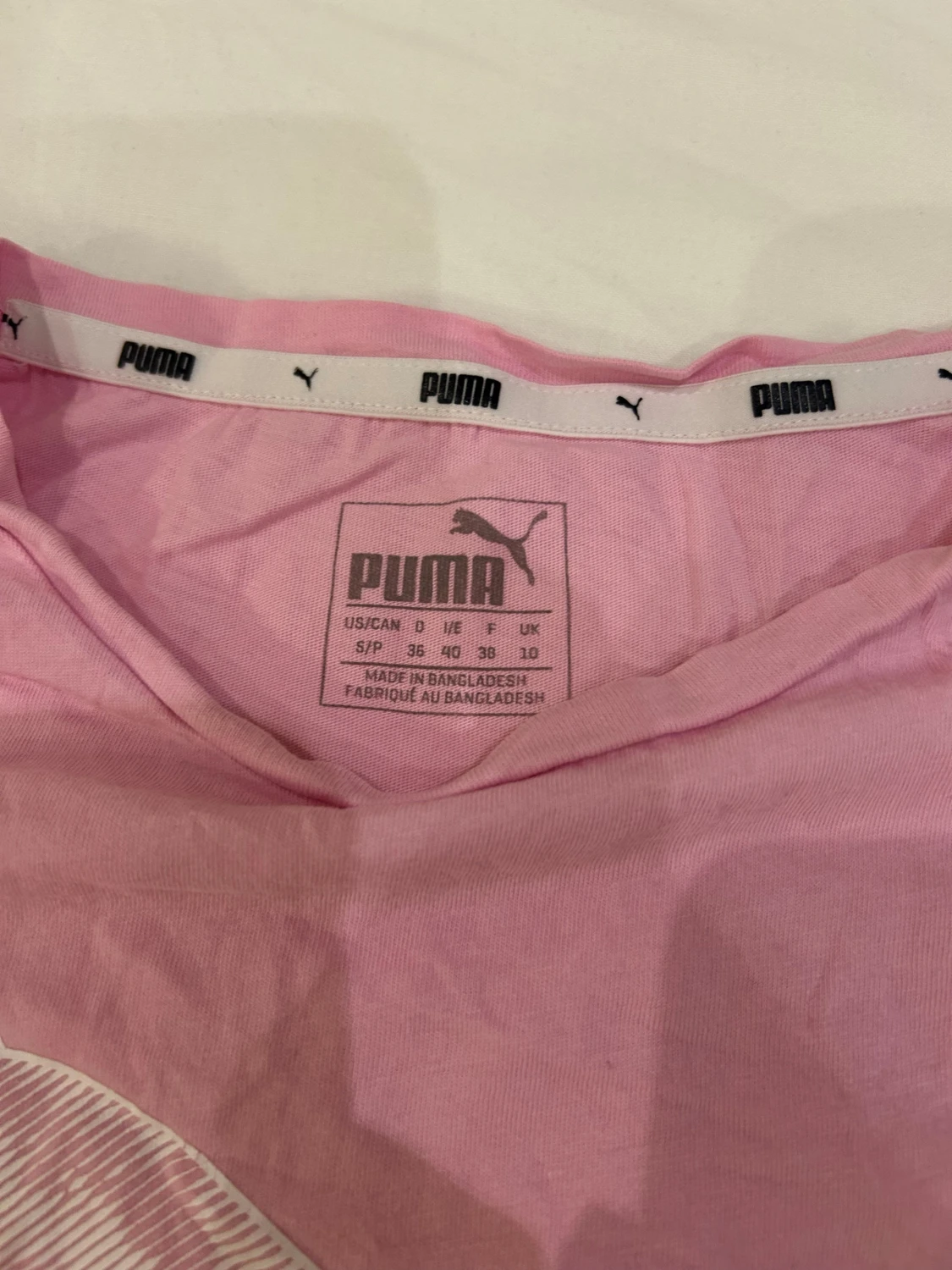 Rosa Puma t-shirt med logga - 1