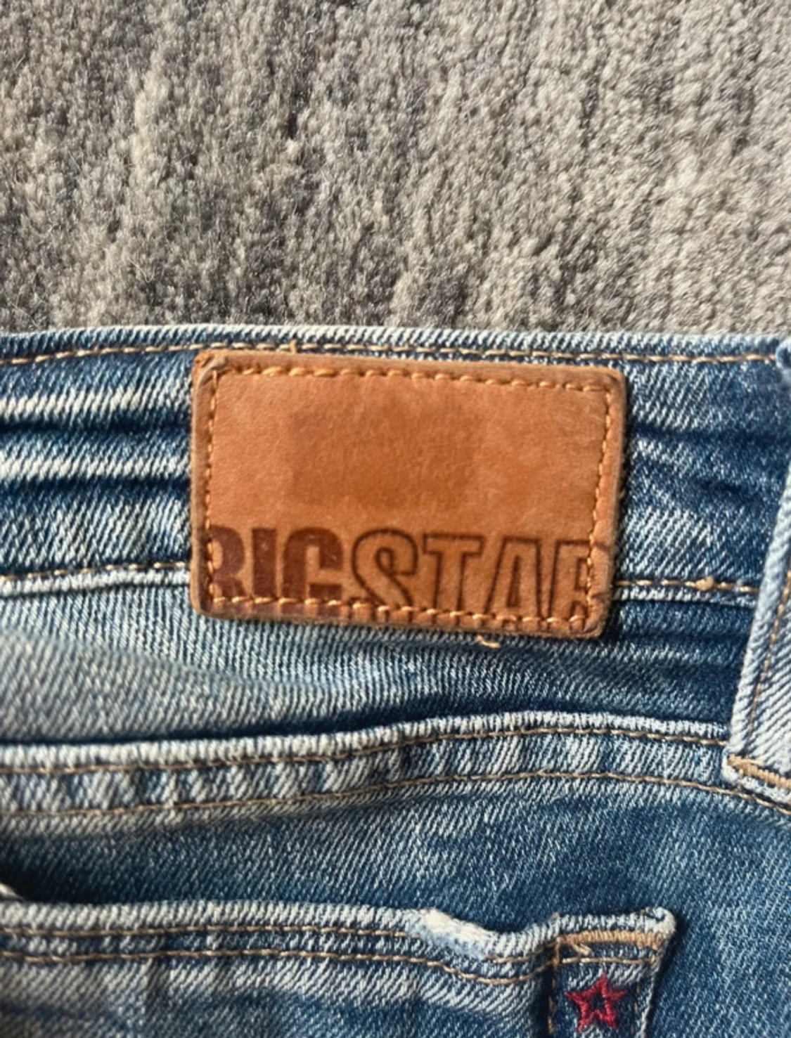 Blå bootcut jeans från Big Star - 3