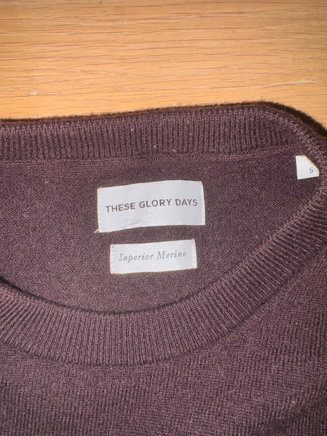 Vinröd merinotröja These Glory Days - 1