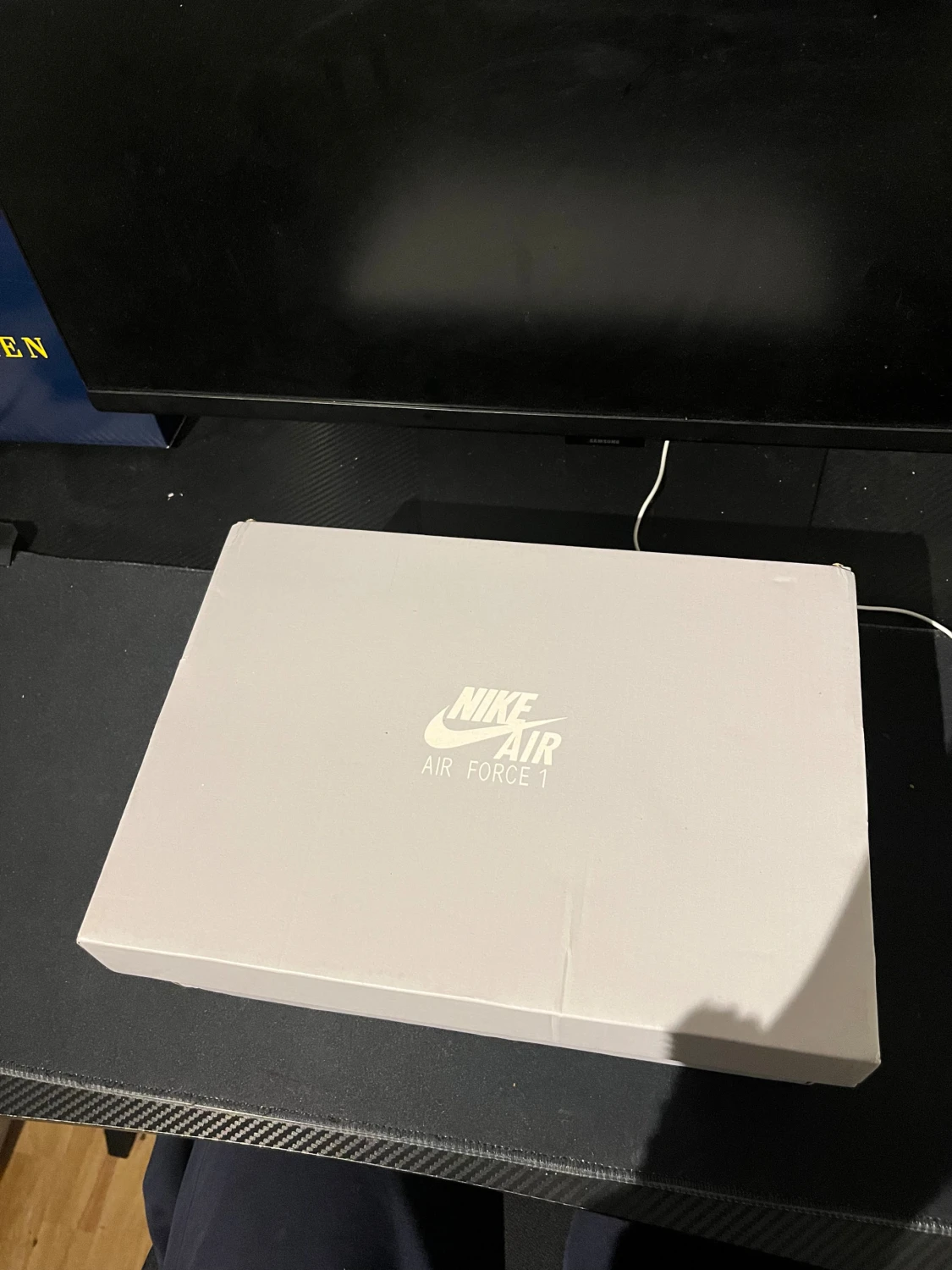 Svarta Nike Air Force 1 sneakers