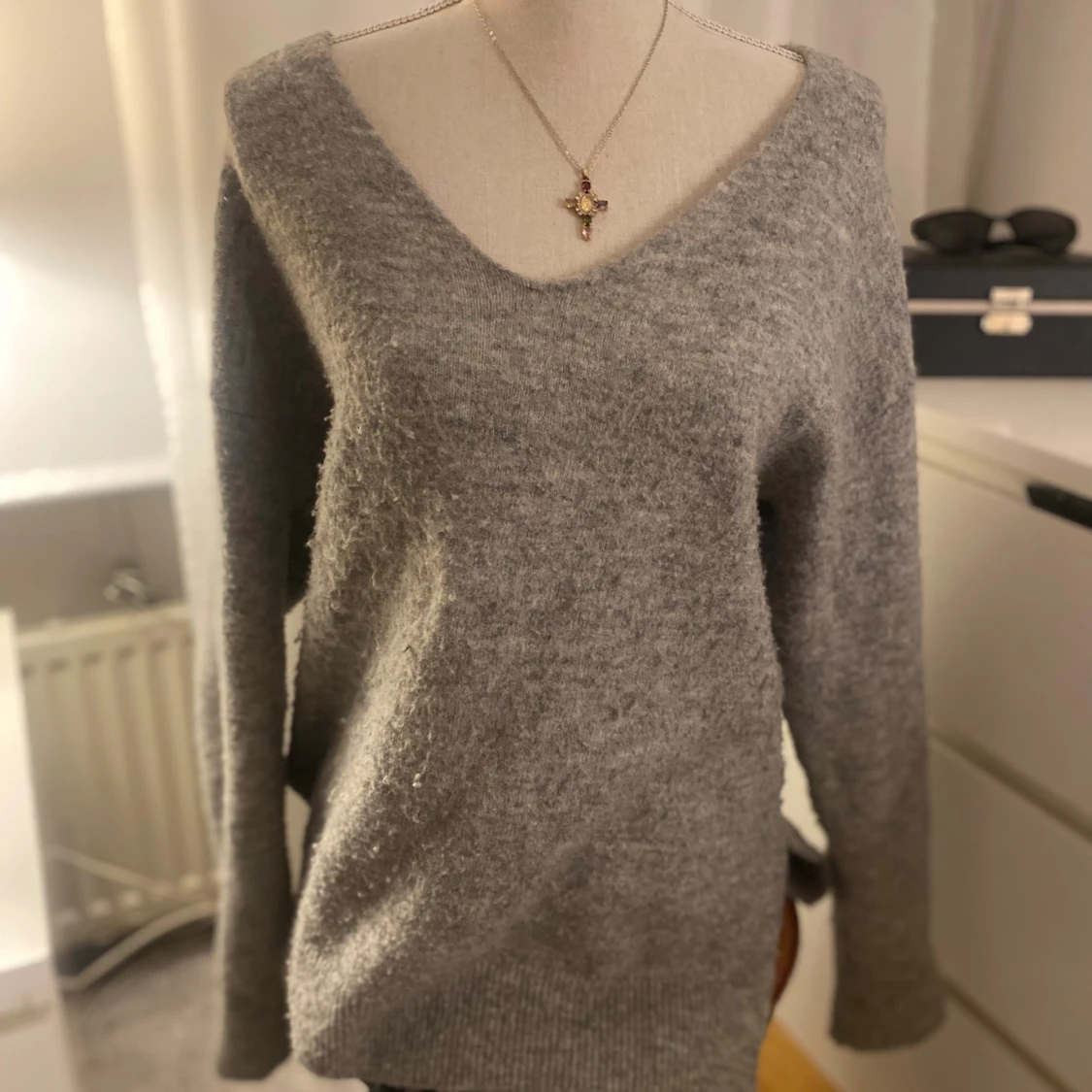 V-ringd HM tröja långärmad - 3