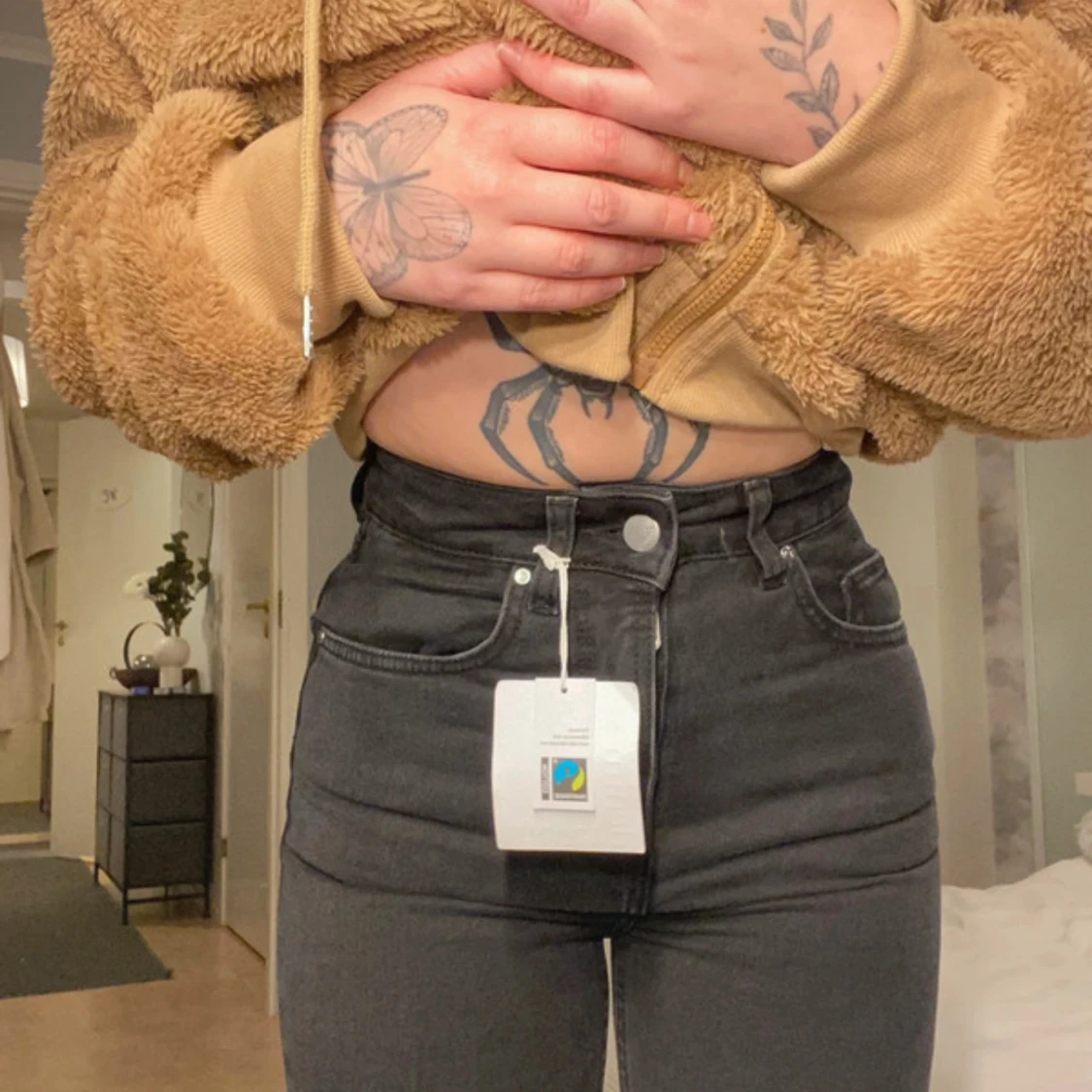 Svarta högmidjade jeans från Bikbok - 1