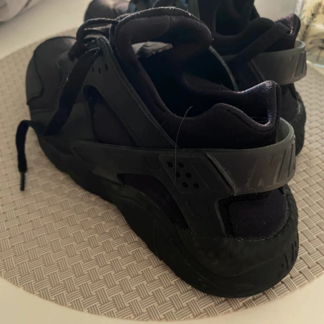 Svarta Nike Huarache sneakers - 2