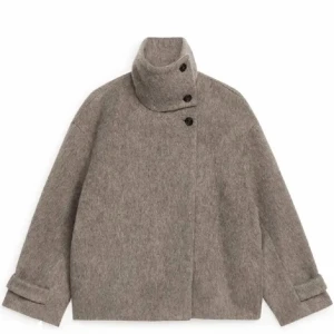 Söker!!  - Söker denna jacka i storlek M 💕💕💕👏👏👏