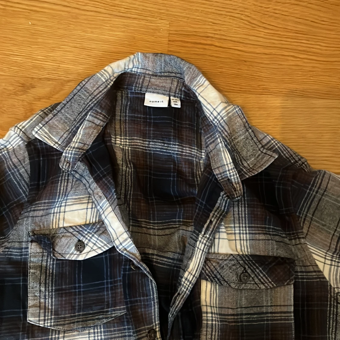 Rutig blå skjorta från Name It - 2