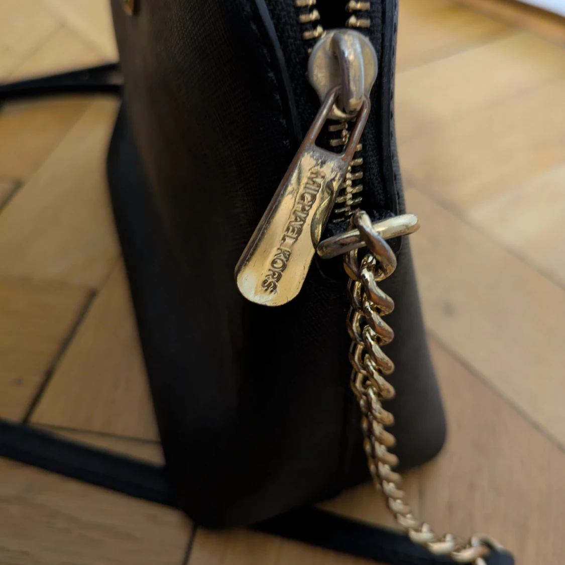 Svart axelväska från Michael Kors - 2