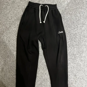 Corteiz black baggy pants - Size L. Size tag has torn off when tried to rup off the price tag 