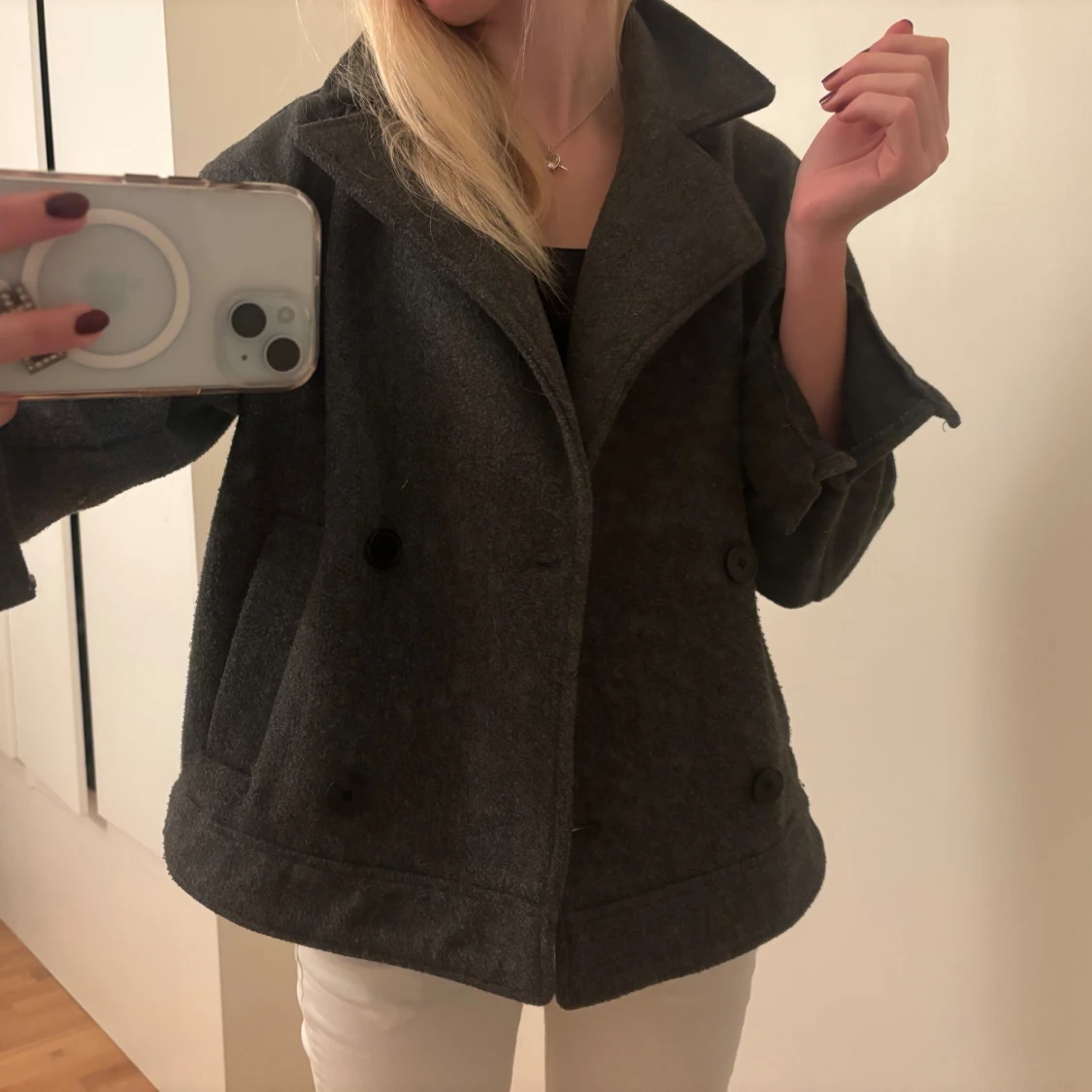 Najs kappa från Stradivarius