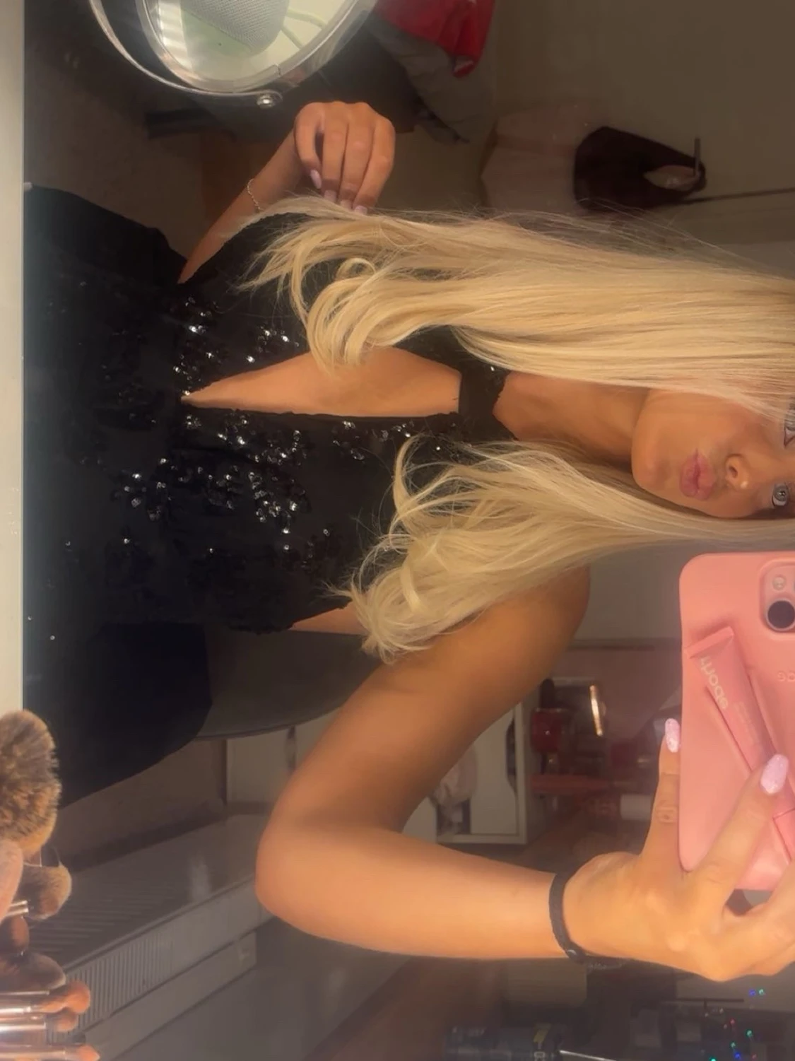 Svart klänning  - 1