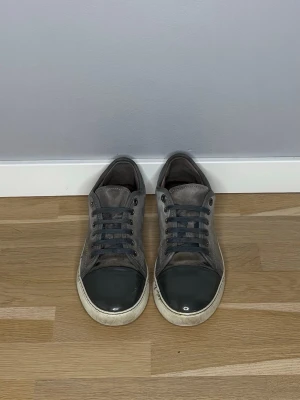 Lanvin Cap Toe - Lanvin Cap Toe| Storlek: UK6= 41-42| Skick: 8/10 kolla sista bilderna för defekter!| Pris: 1699kr| Priset går alltid att diskutera!|