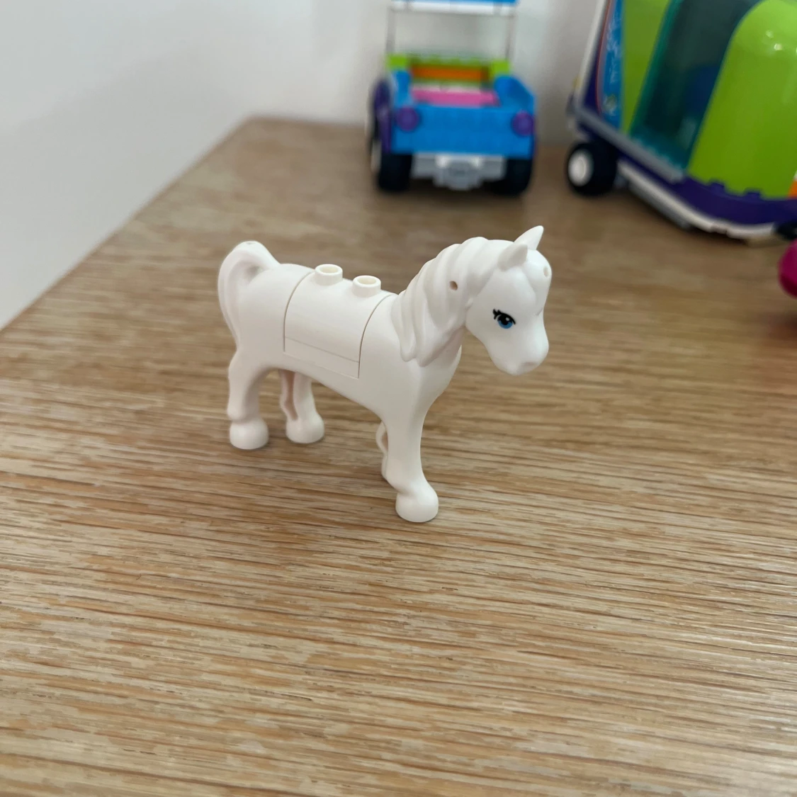 LEGO Friends 41371 Mia's Horse Trailer - 4