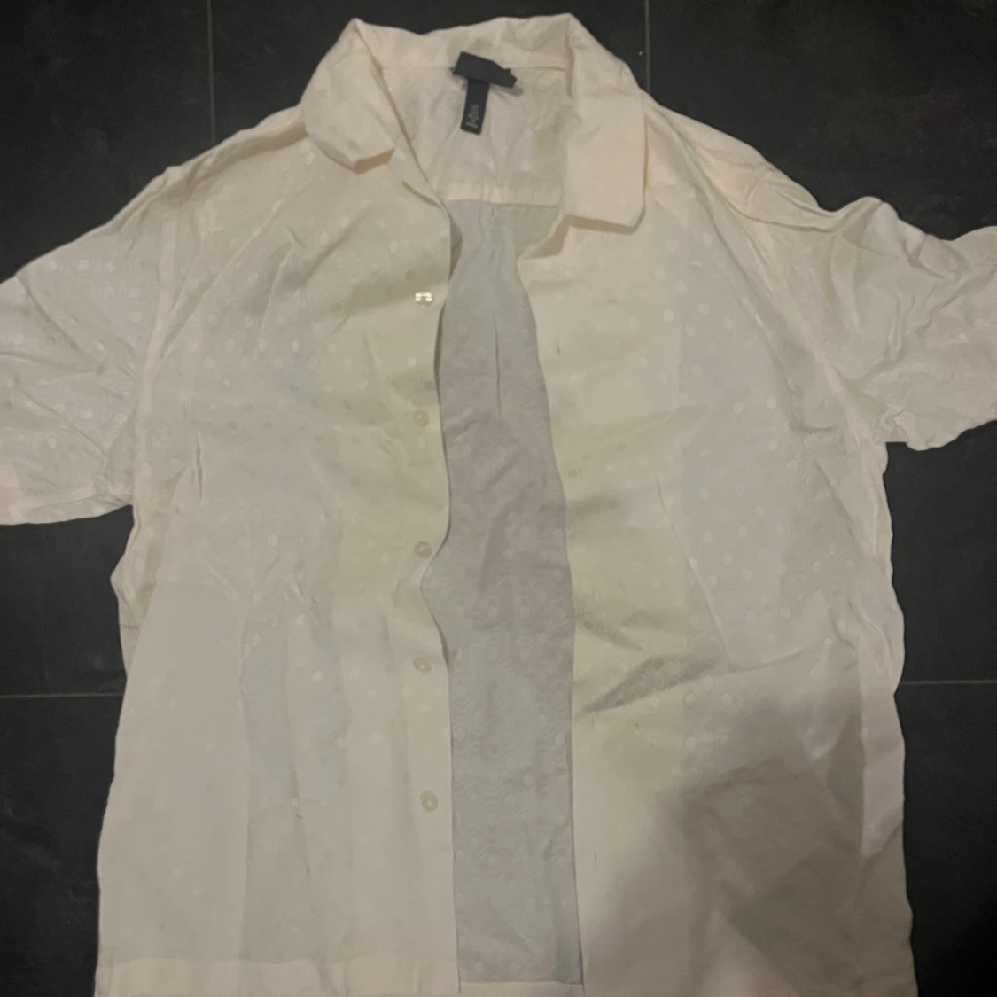 Vit kortärmad skjorta från H&M