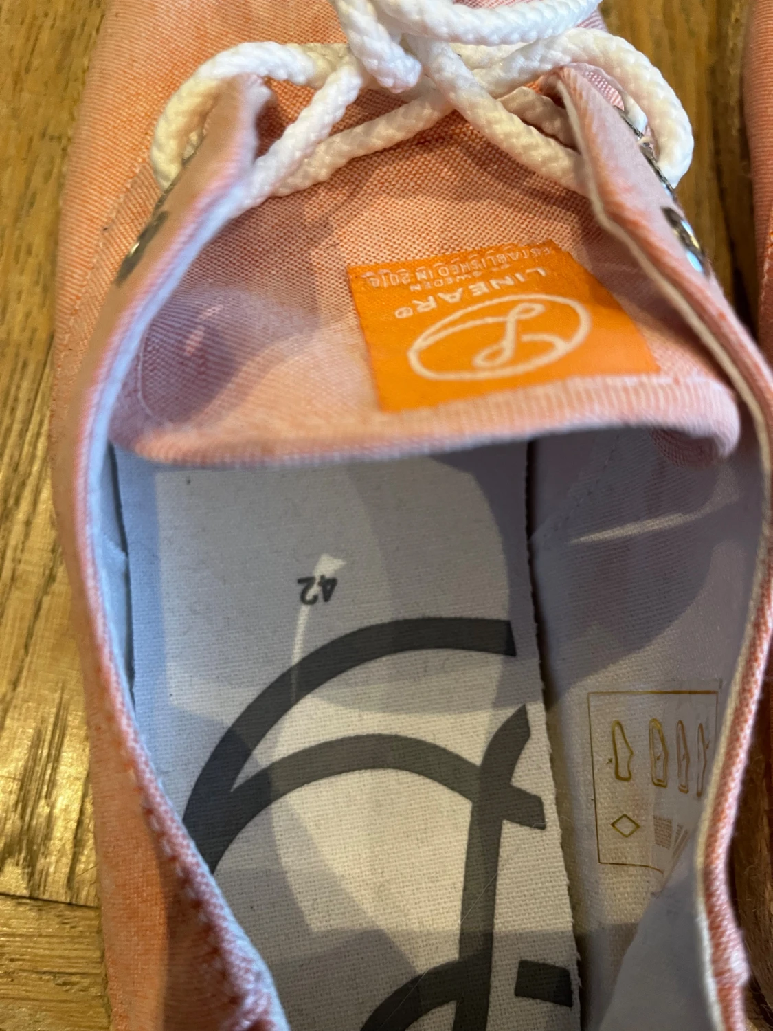 Skor från Linear - 3