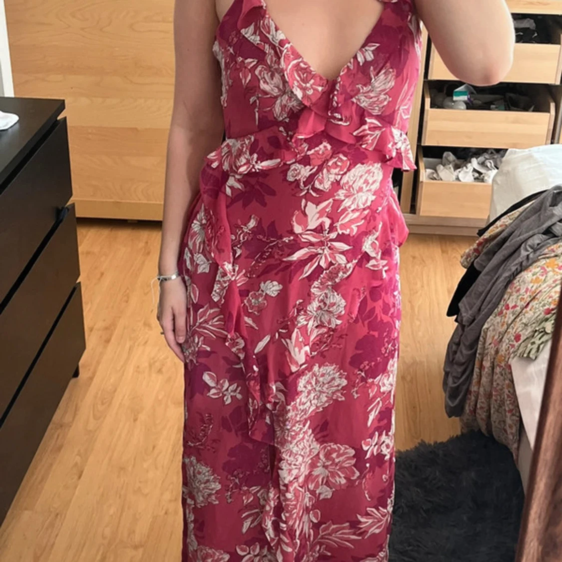 Rosa blommig långklänning från Zara