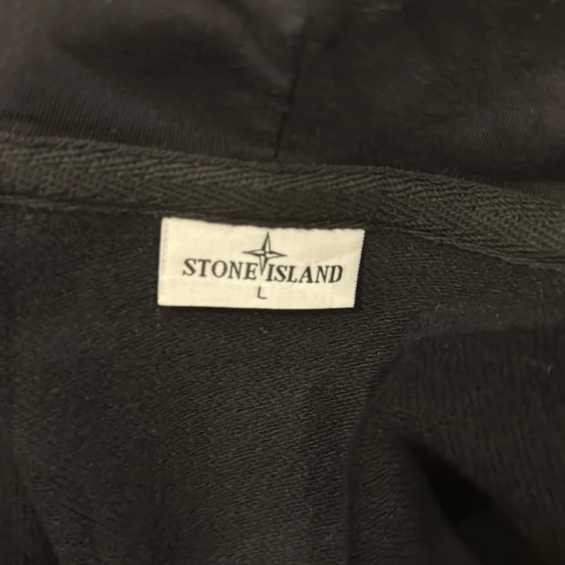 Svart hoodie från Stone Island L - 3