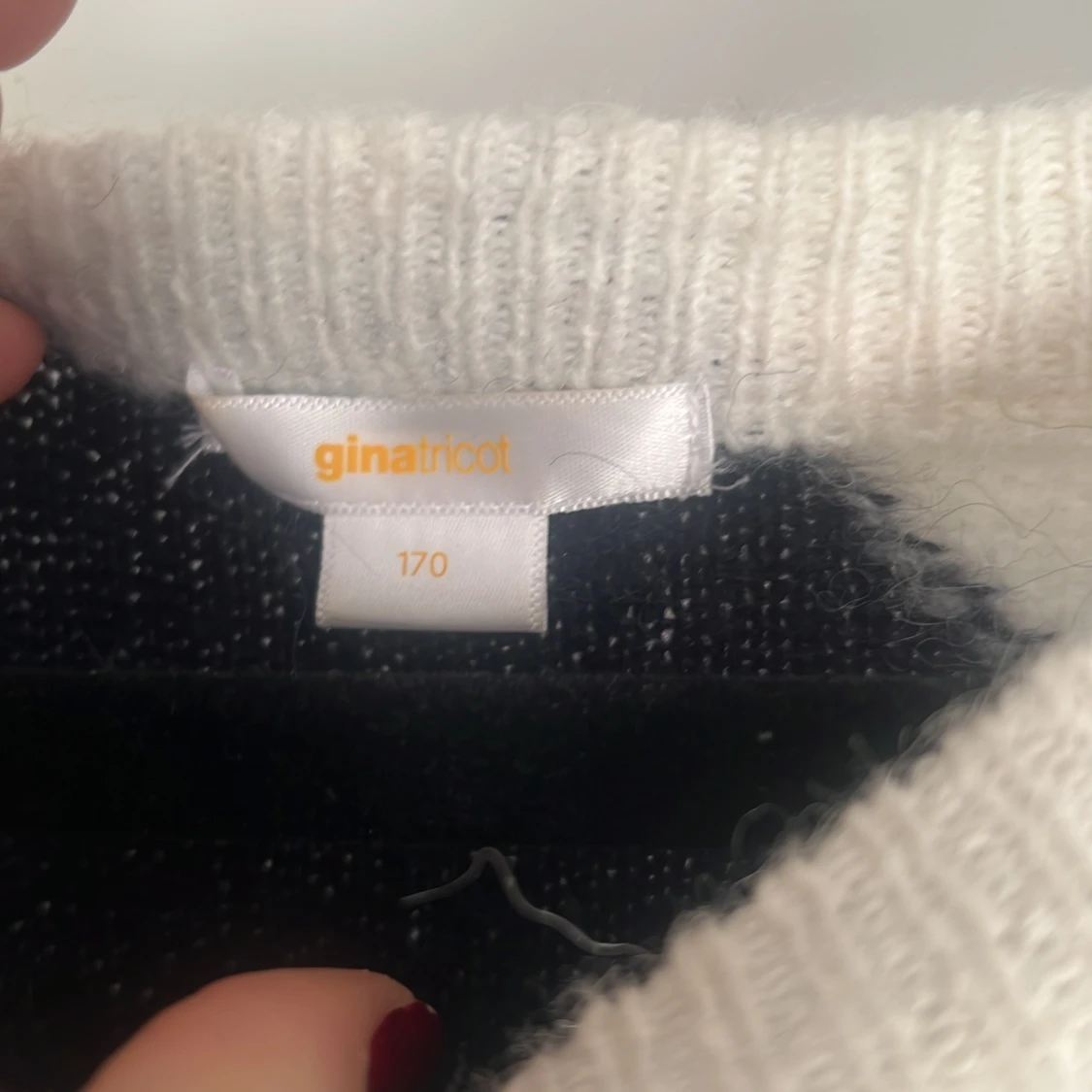 Svartvit stickad tröja Gina Tricot - 1