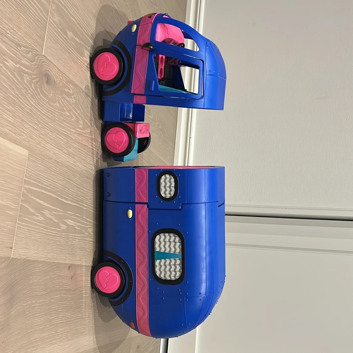 LOL Surprise OMG Glamper (pris kan diskuteras) - 4