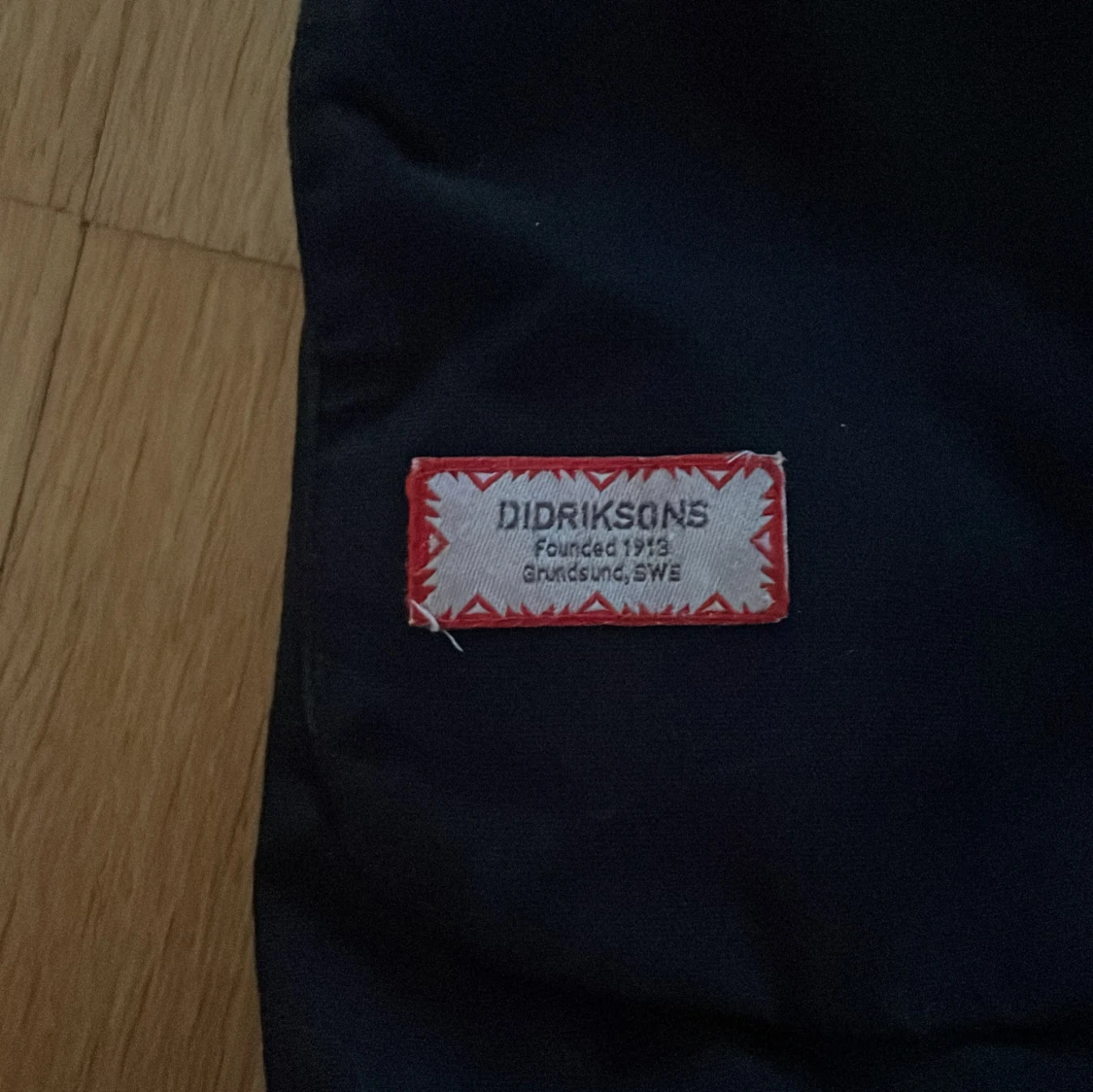 Svart teddyjacka från Didriksons - 1