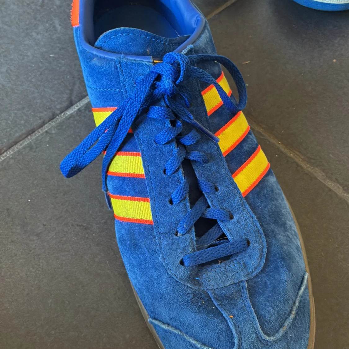 Adidas Spezial Hamburg - Djurgården  - 3