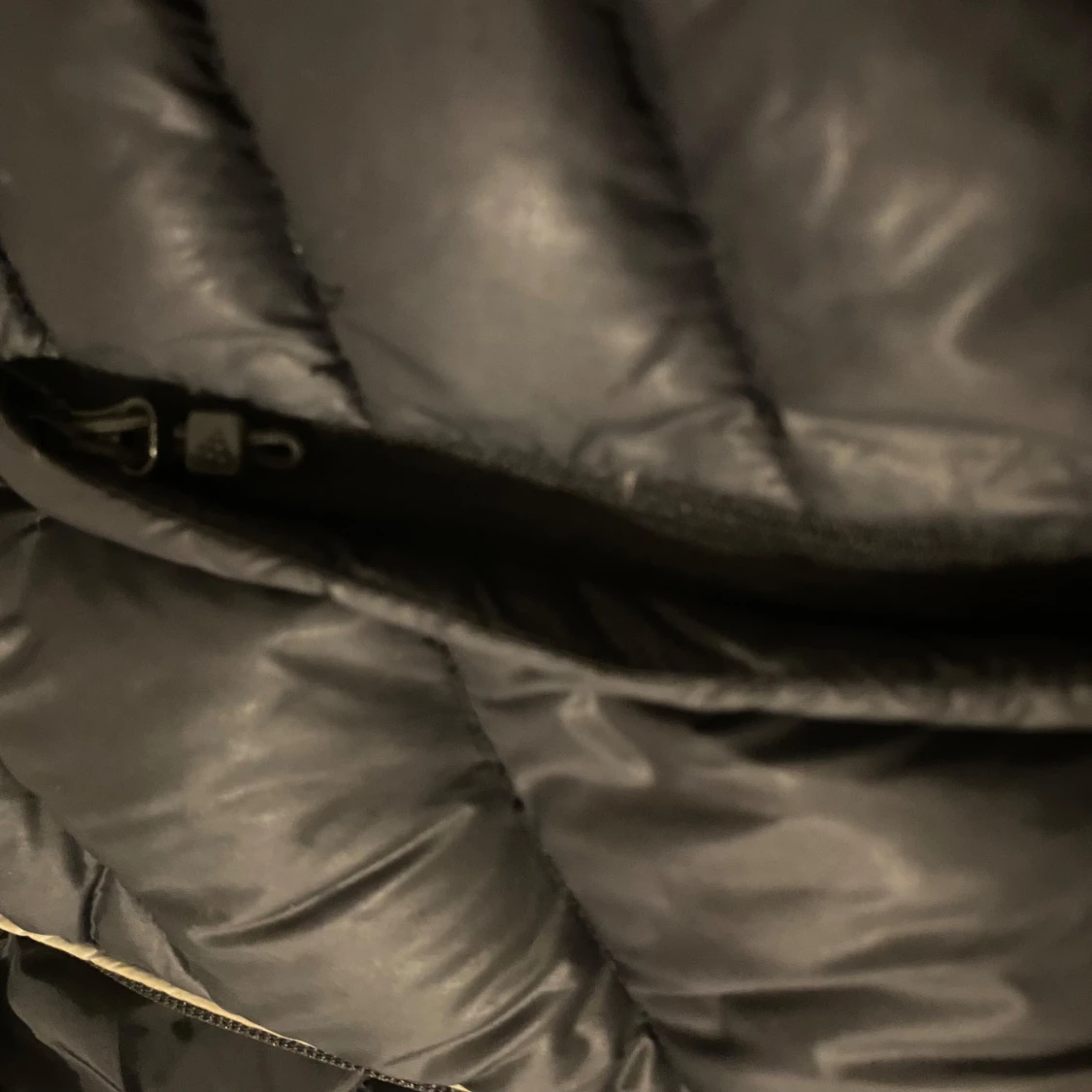 Svart dunjacka från Craft, M - 2