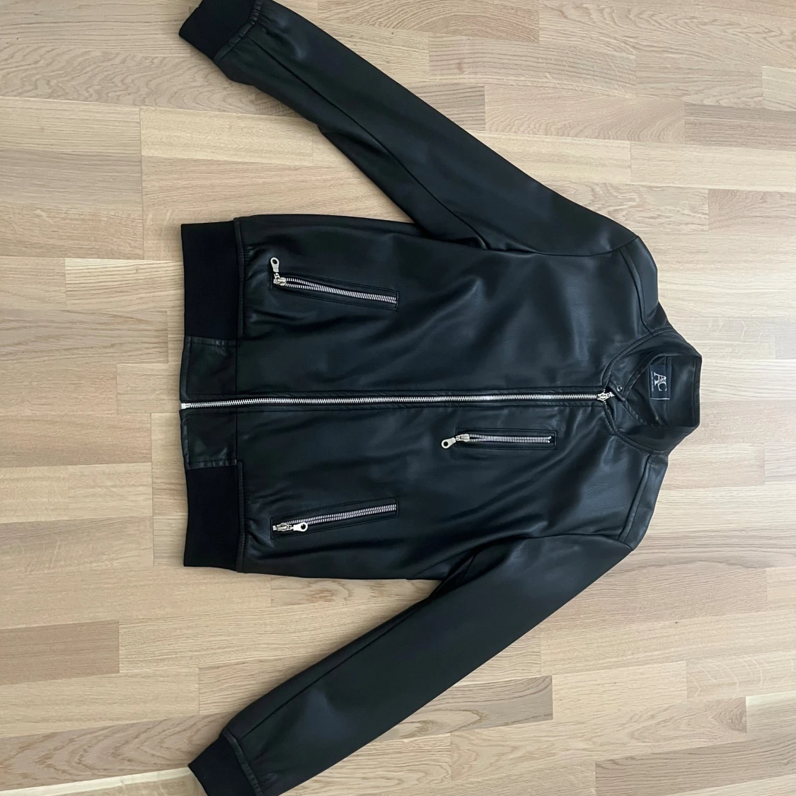 Svart skinnjacka från AC, Made in Italy