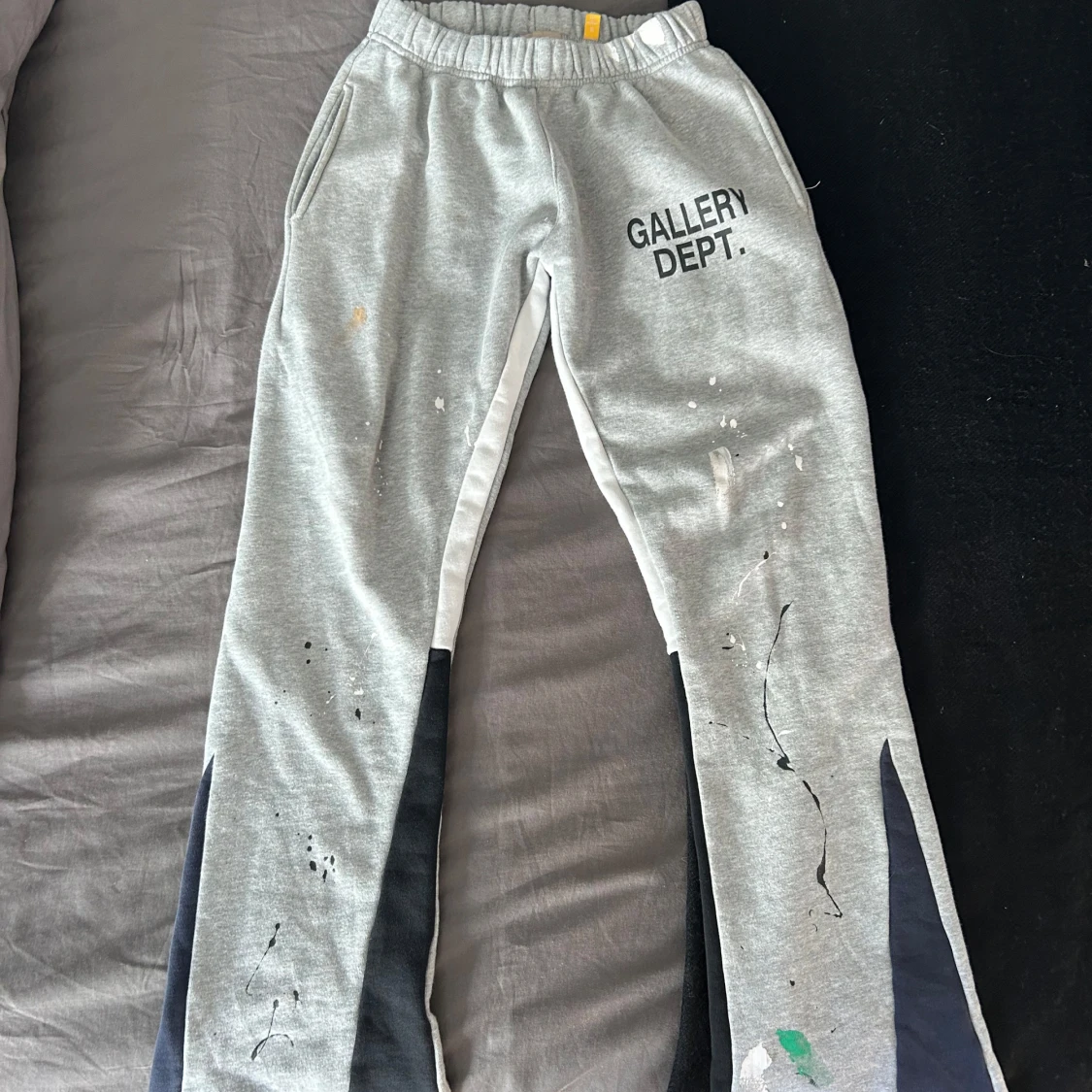Gallery Dept Flared joggers