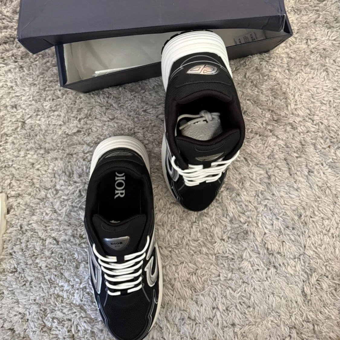 Svarta Dior sneakers med vit sula - 2