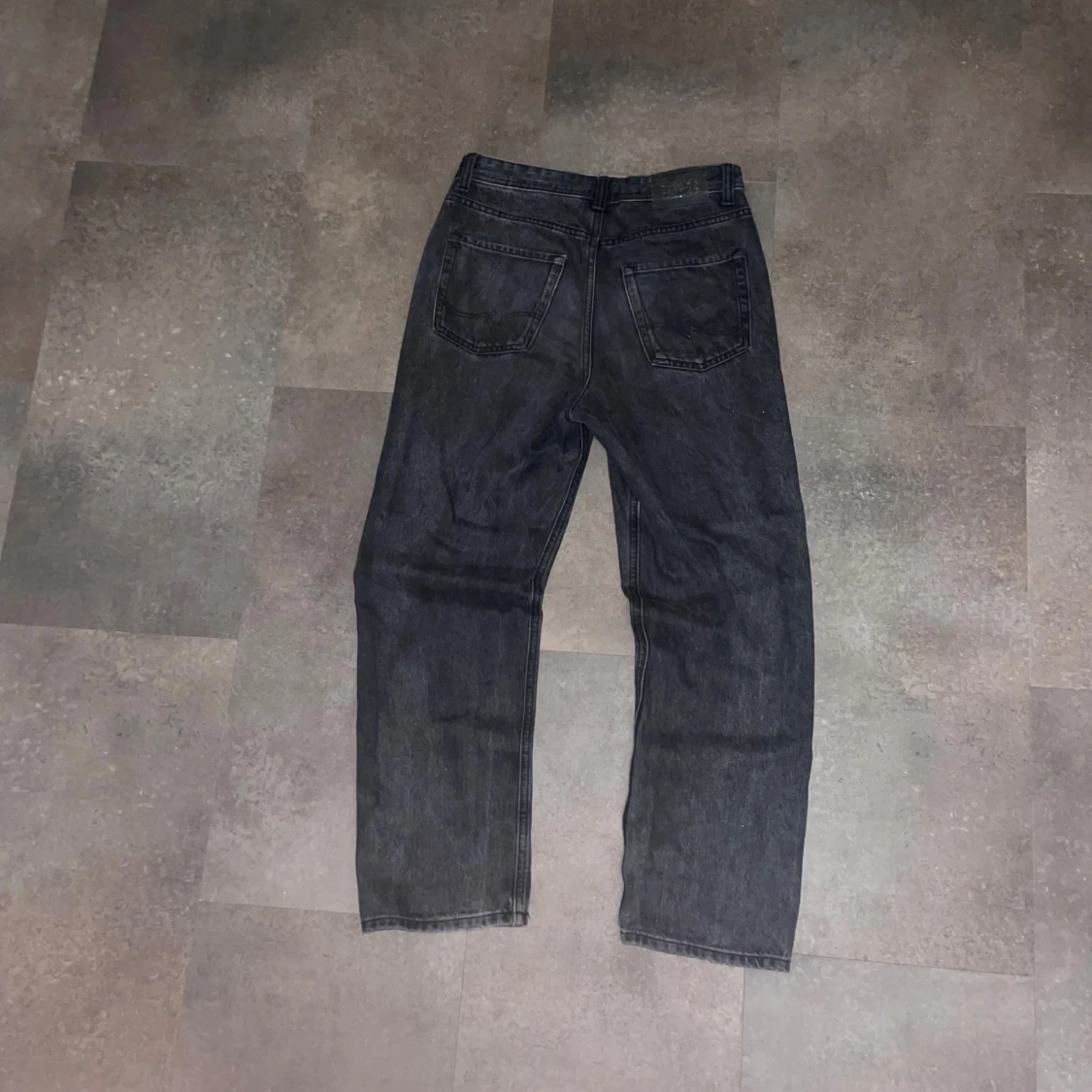 Svarta jeans från Jack & Jones - 1