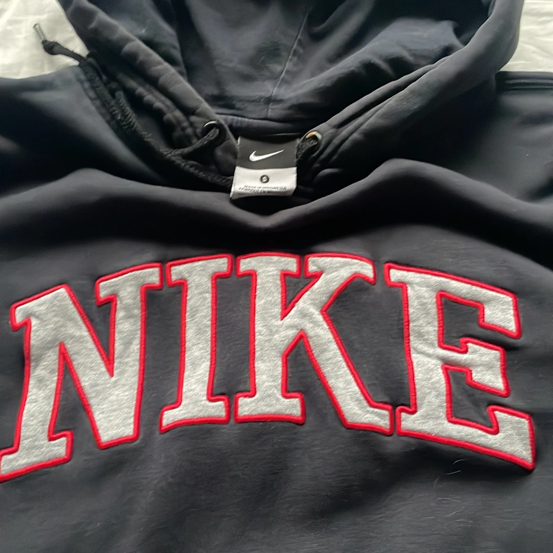 Vintage Svart Nike hoodie - 2