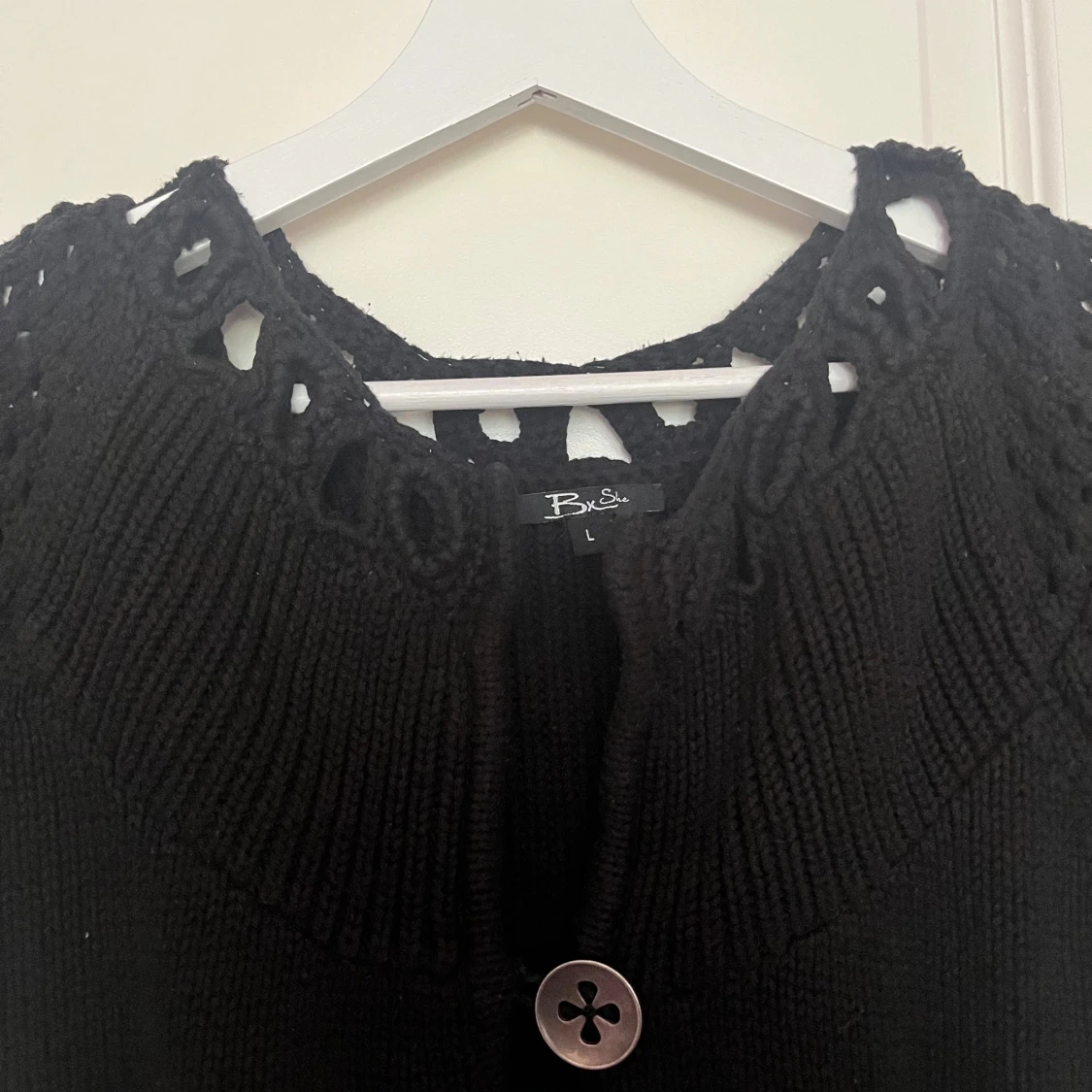 Svart stickad kofta från BySia - 1