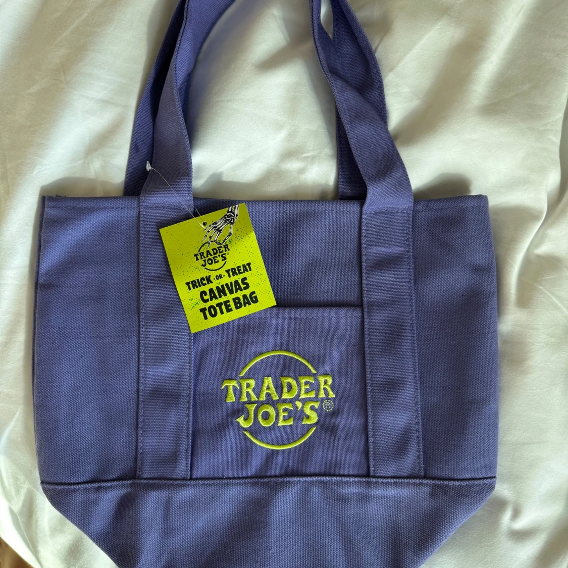 Limited edition mini tote från Trader Joe's