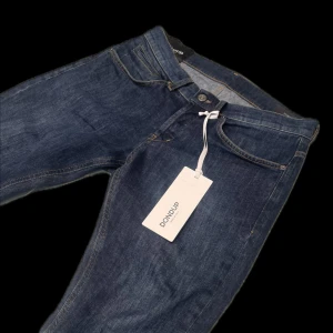 Dondup George  - Tja säljer nu dessa Dondup George jeans i st 31 helt nya och bara testade! Hör av er vid minsta lilla fråga! Priset är inte hugget i sten 🪨