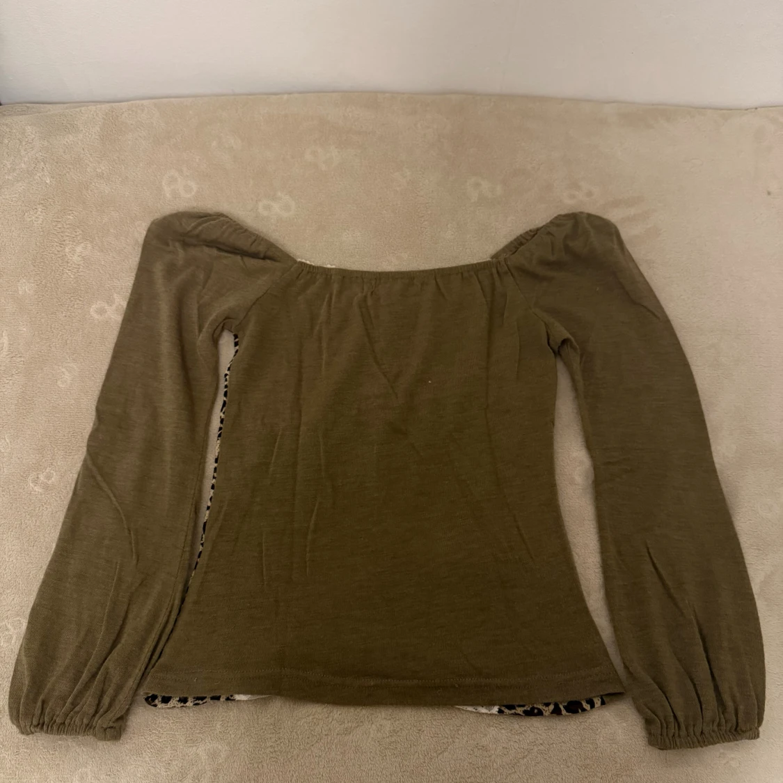 off shoulder topp  - 1