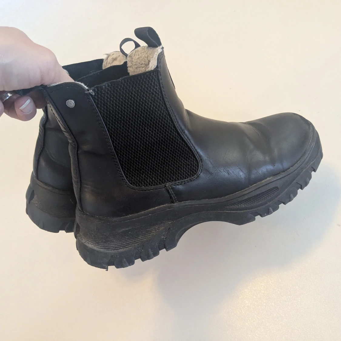 Svarta varmfodrade Chelsea boots